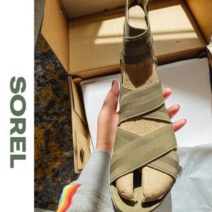 SOREL OUT N ABOUT Plus Strap Sandals